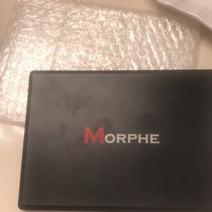 Morphe 35B Palette